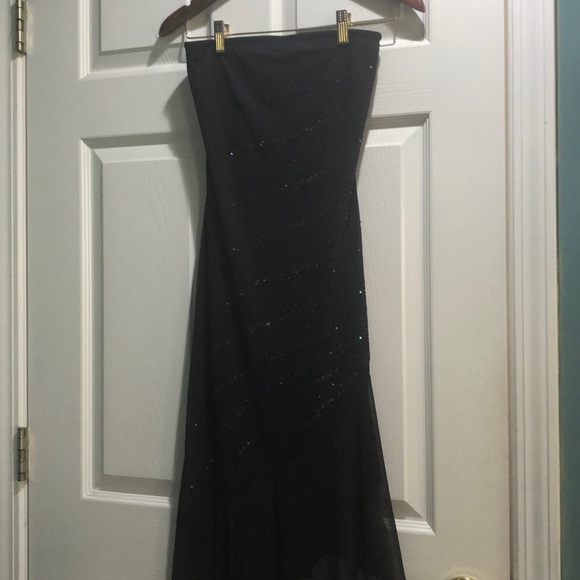 Black strapless dress - Picture 1 of 5